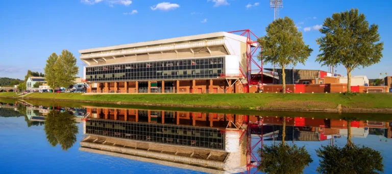 Bonnie Blue Nottingham Forest